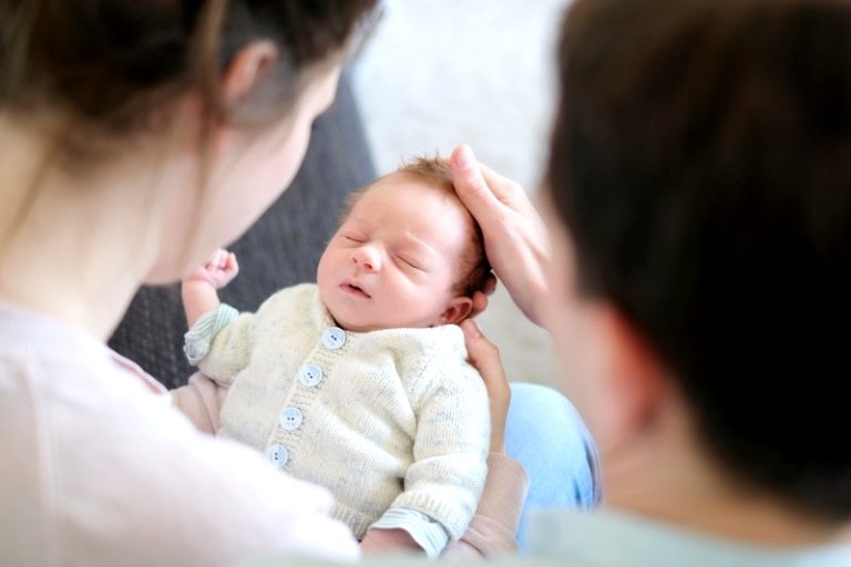 neugeborenen-shooting hamburg natuerliche babydftos hamburg